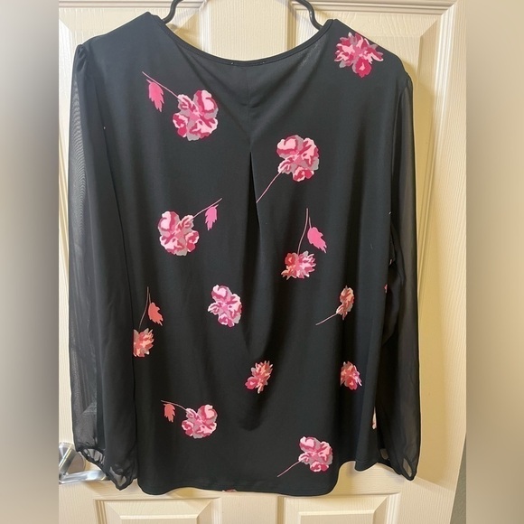 RICKI’S Pink Flower Shirt - Picture 2 of 4